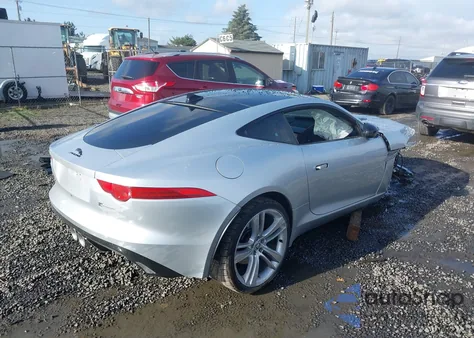 2017 Jaguar F-Type Premium z USA, uszkodzony, nr VIN SAJWA6ATXH8K42232